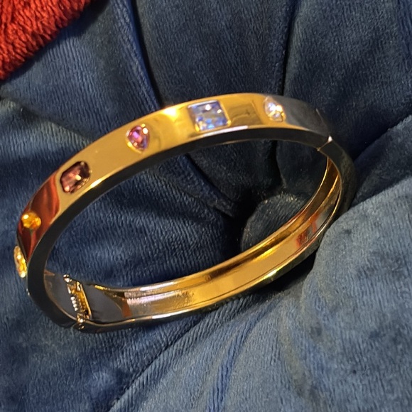 Enamel gold tone Multi set in stones embellished  hindge Bangle Bracelet - Picture 11 of 13